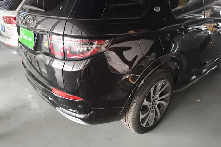 Used Land Rover Discovery Sport 2020 249 PS R-Dynamic Performance Tech Edition 7 Seats
