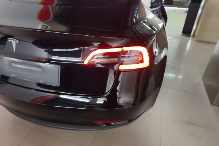 Used Tesla Model 3 2022 Rear-Wheel-Drive Version