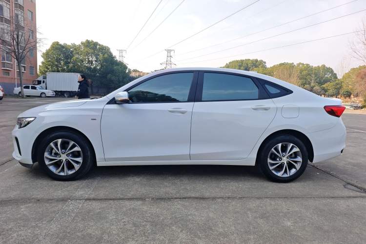 Used Buick Verano 2023 Pro Le Yi Edition
