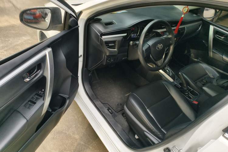 Used Toyota Corolla 2017 1.6L CVT GL
