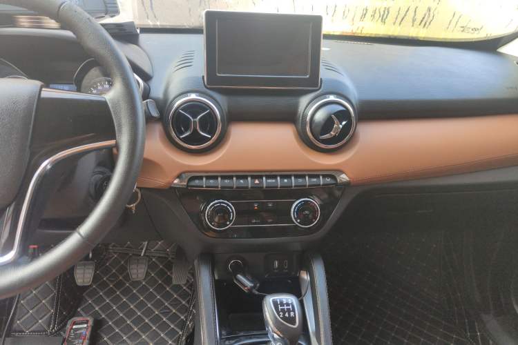 Used BAIC Senova X35 2016 1.5L Manual Luxury Edition