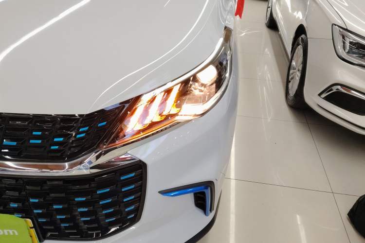 Used SAIC MAXUS Dajia 5 2022 430 km Elite Version 7-Seater
