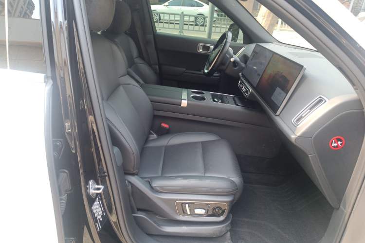 Used Li Auto L7 2023 Air model
