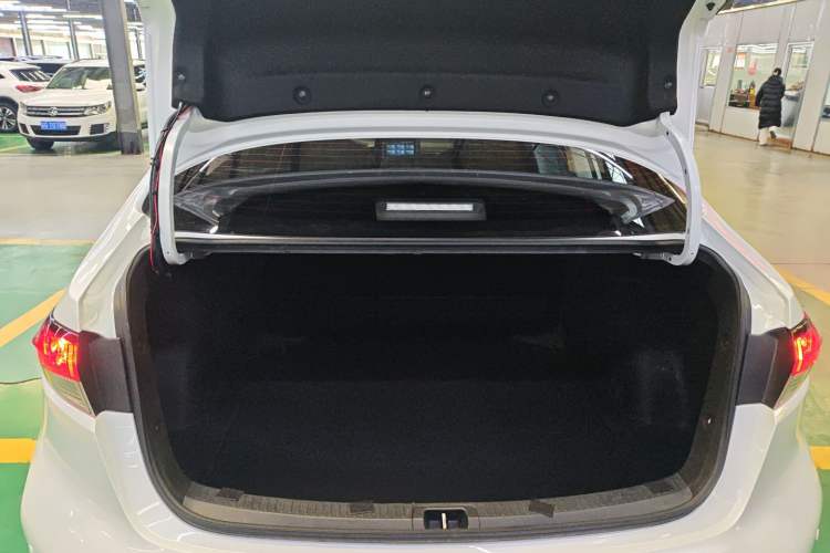 Used Toyota Levin 2022 185T CVT Luxury Edition
