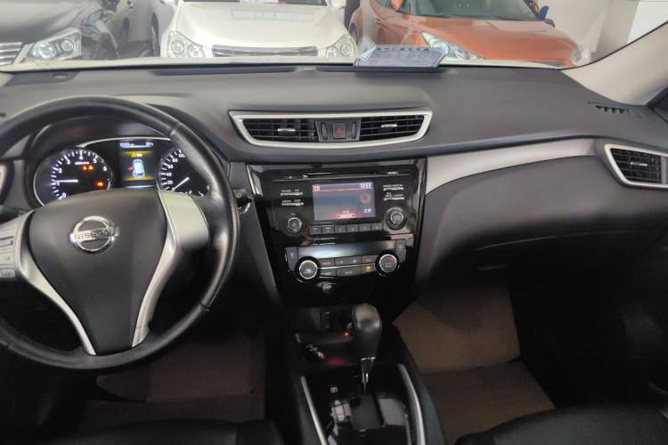 Used Nissan X-Trail 2014 2.0L CVT Comfort Edition 2WD
