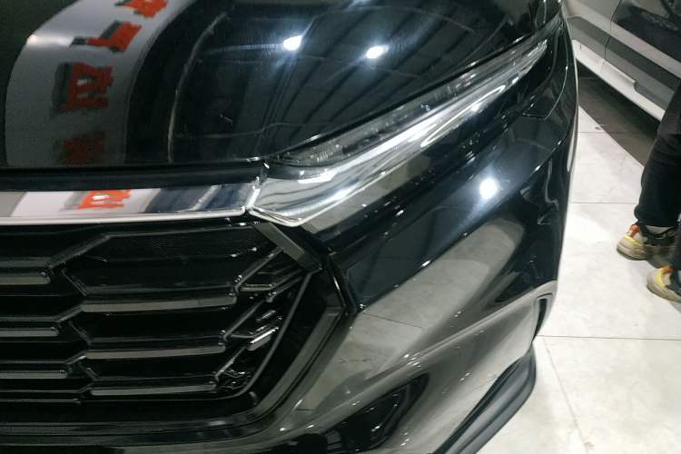 Used Honda CR-V 2023 240TURBO Two-Wheel Drive Deluxe Edition 7 Seats
