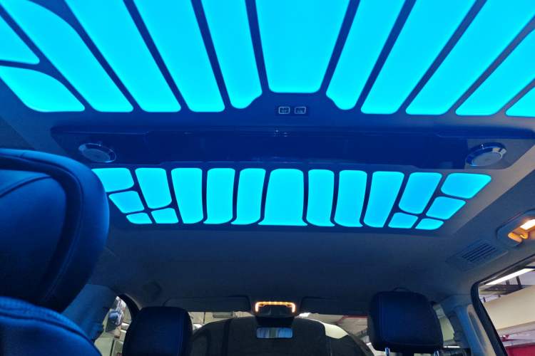 Used Mercedes-Benz Vito 2021 2.0T Elite Version 7 Seats