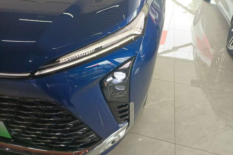 Used Buick GL8 New Energy 2024 Lu Zun Luxury Edition 7-Seater
