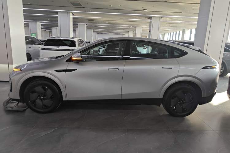 Used XPeng G6 2025 625 Long-Range Max Flagship Edition
