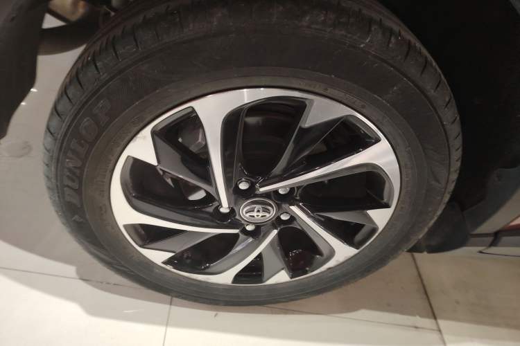 Used Toyota IZOA 2020 2.0L Enjoy Edition
