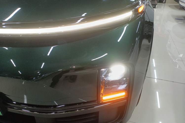 Used Li Auto L9 2022 Max model
