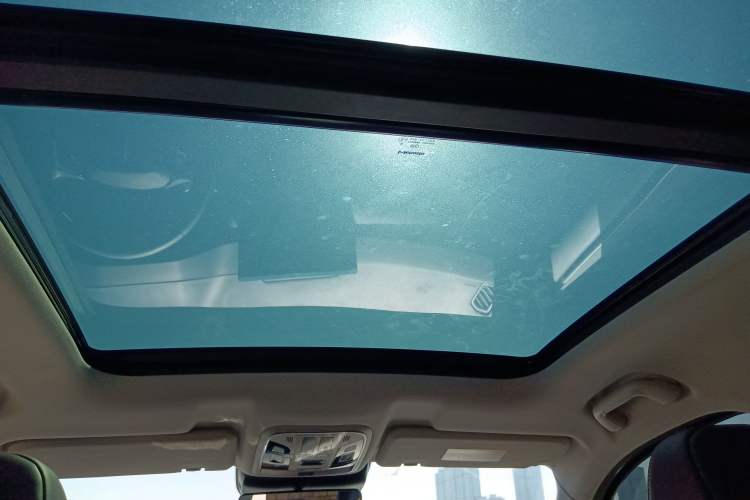 Used Wey VV6 2021 2.0T Two-Wheel Drive Smart Protection+
