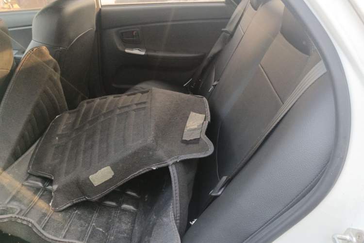 Used  300E 2017 Standard Model