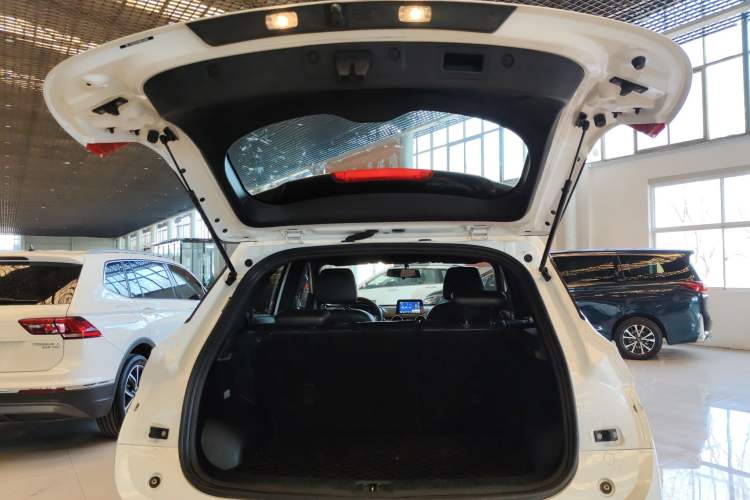 Used Dongfeng Fengon 500 2021 1.5L Manual Enjoyment Model
