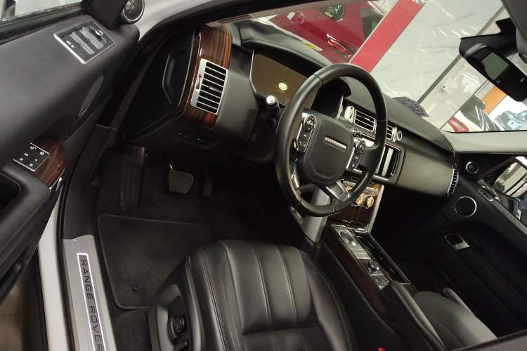 Used Land Rover Range Rover 2016 3.0 SC V6 Vogue Extended Version
