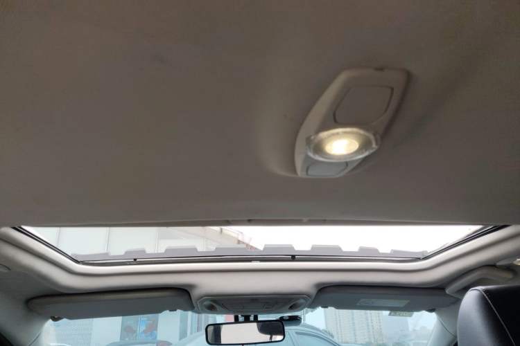 Used Ford Focus 2017 Sedan 1.6L Manual Fashion Edition Smart Drive Version
