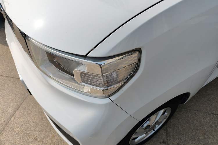 Used Wuling Hongguang MINIEV 2021 Macaron Premium Model – Lithium-NMC