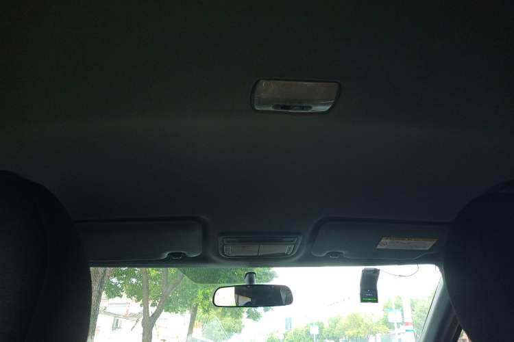 Used Honda XR-V 2015 1.5L LXi CVT Classic Edition
