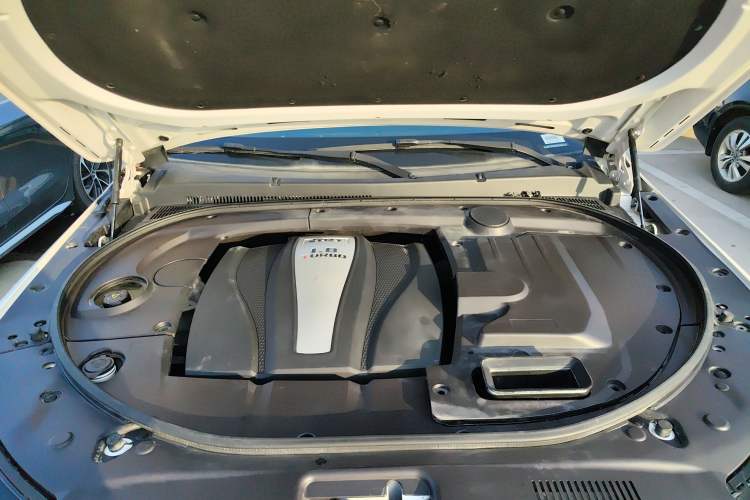 Used Zotye T700 2017 1.8T Dual-Clutch Prestige Model
