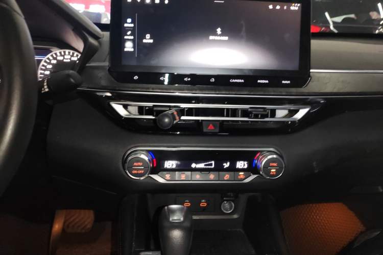 Used Nissan Teana 2022 2.0L XL-TLS Enjoyment Edition
