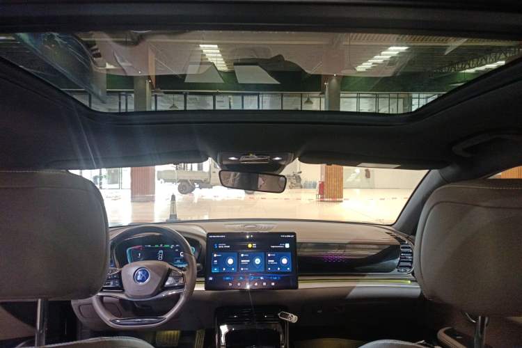 Used BYD Han 2020 EV Long-Range Luxury Model
