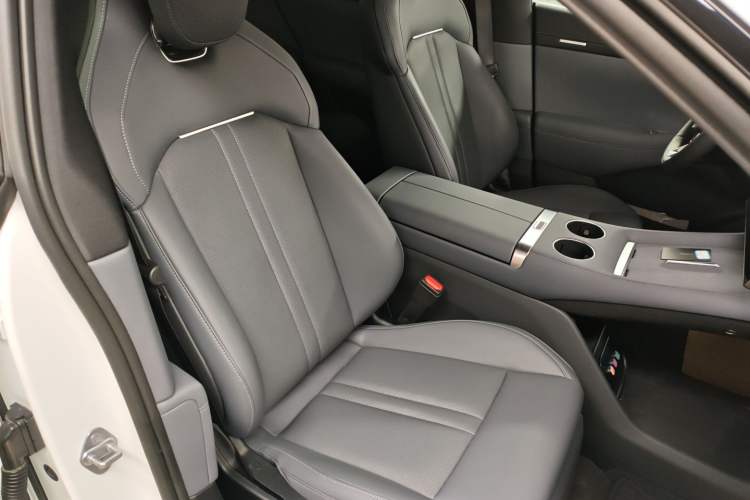 Used  YU7 2025 Ultra-Long Range Rear-Wheel Drive Version