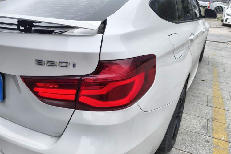 Used BMW 3 Series GT 2020 320i M Sport Night Edition
