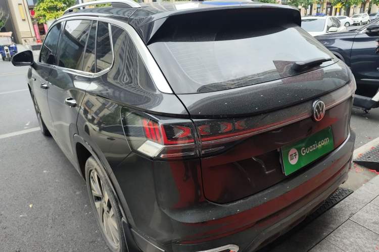 Used Volkswagen Tayron 2023 Revised Version 380TSI All-Wheel Drive R-Line High-Energy Edition