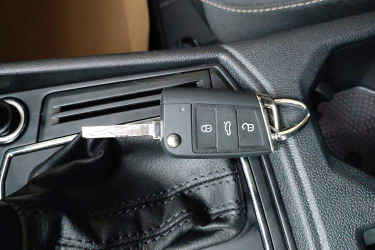 Used Volkswagen Lavida 2019 1.5L Automatic Vision Edition China VI Standard