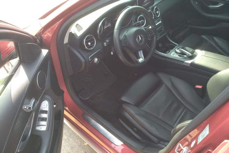 Used Mercedes-Benz C-Class 2018 C 180 L Fashion Edition Sport Version
