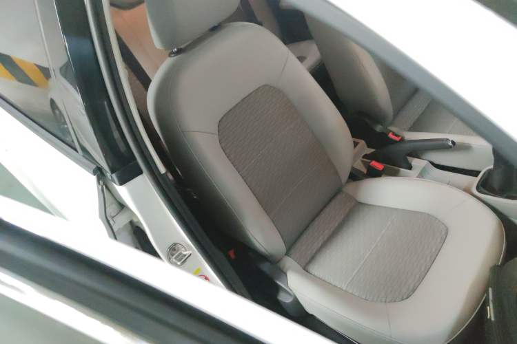 Used Skoda Rapid 2016 1.6L Manual Trend Edition
