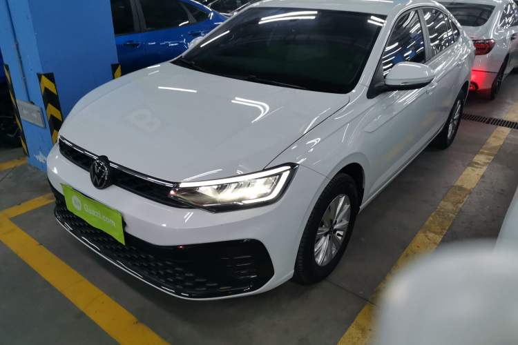 Used Volkswagen Lavida 2023 New Sharp 1.5L Automatic Excellent New Edition
