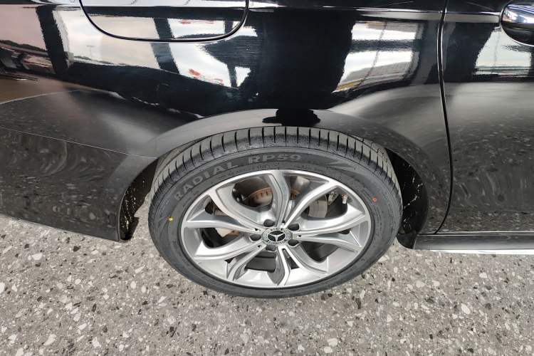 Used Mercedes-Benz E-Class 2021 E 300 L Sport Luxury Edition
