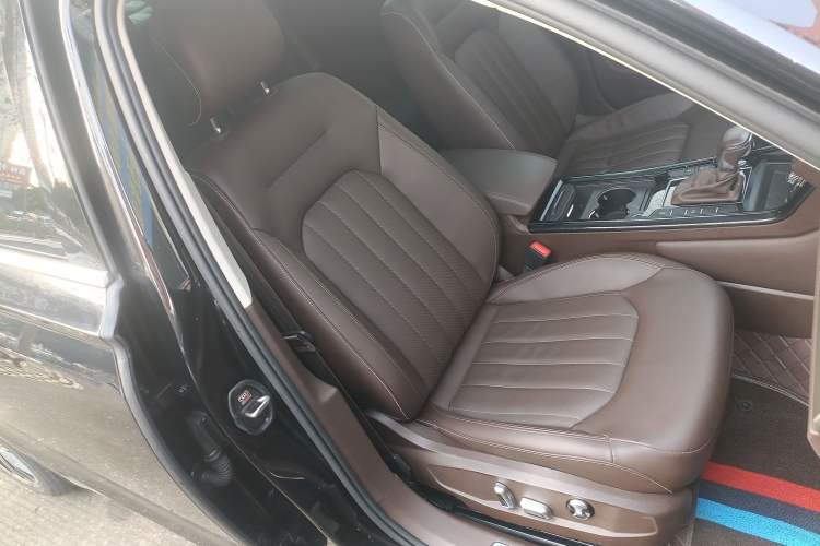 Used Volkswagen Phideon 2021 380TSI Luxury Edition
