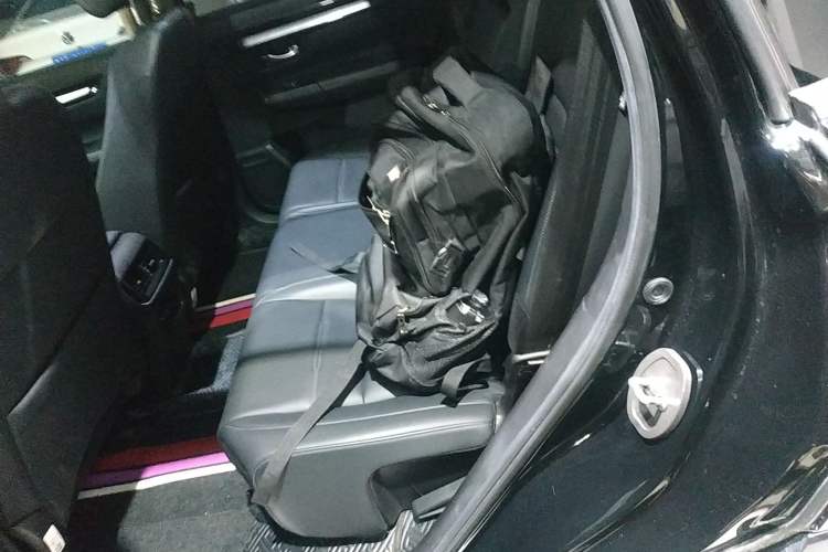 Used Honda CR-V 2023 240TURBO Two-Wheel Drive Deluxe Edition 7 Seats
