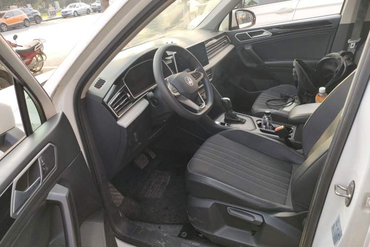 Used Volkswagen Tiguan L 2022 330TSI Automatic Two-Wheel Drive Comfort Edition
