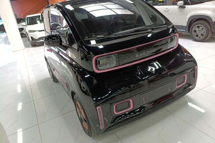 Used Baojun KiWi EV 2022 Artist Lite Edition Ternary Lithium