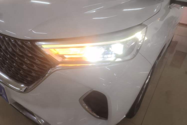 Used Haval M6 2021 PLUS 1.5T DCT Elite Smart Connectivity Model
