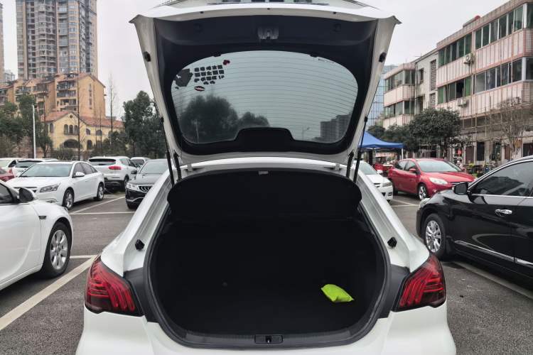 Used MG 6 2020 1.5T Automatic Trendsetting Luxury Edition
