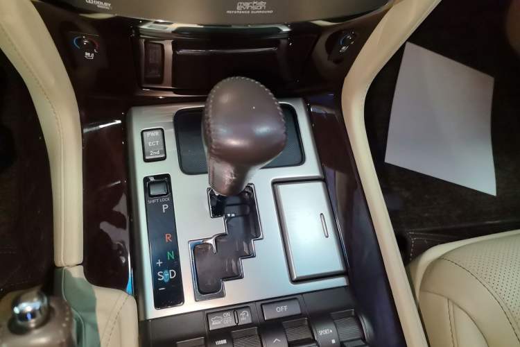 Used Lexus LX 2013 570