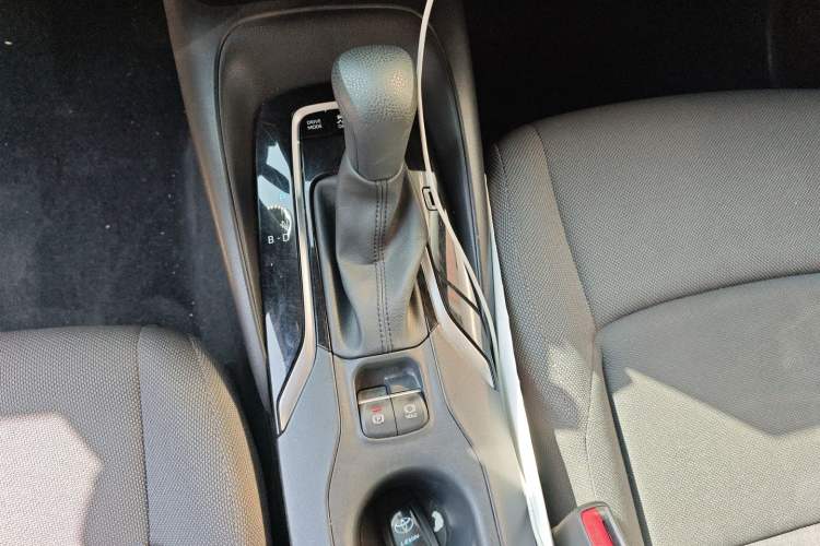 Used Toyota Levin 2022 Dual-Motor 1.8H E-CVT Leading Edition