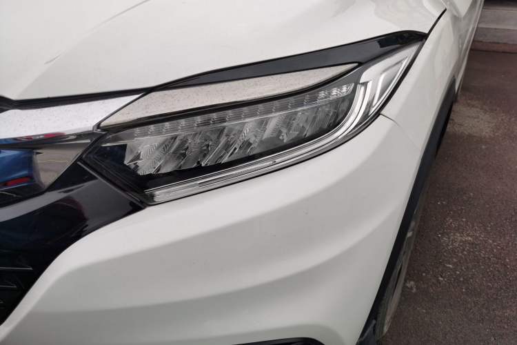 Used Honda Vezel 2020 1.5L CVT Luxury Edition
