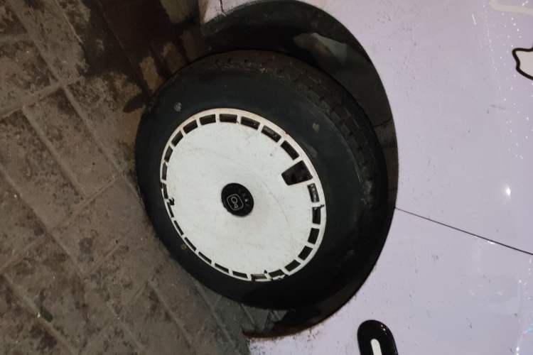 Used Chery QQ Ice Cream 2024 Edition Youth Version 205km Sundae
