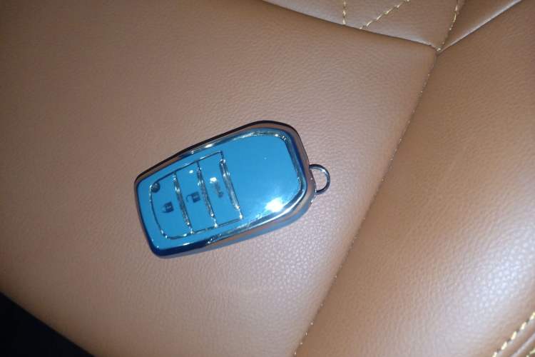 Used Toyota Levin 2023 Smart Electric Hybrid Dual-Engine 1.8L Luxury Edition