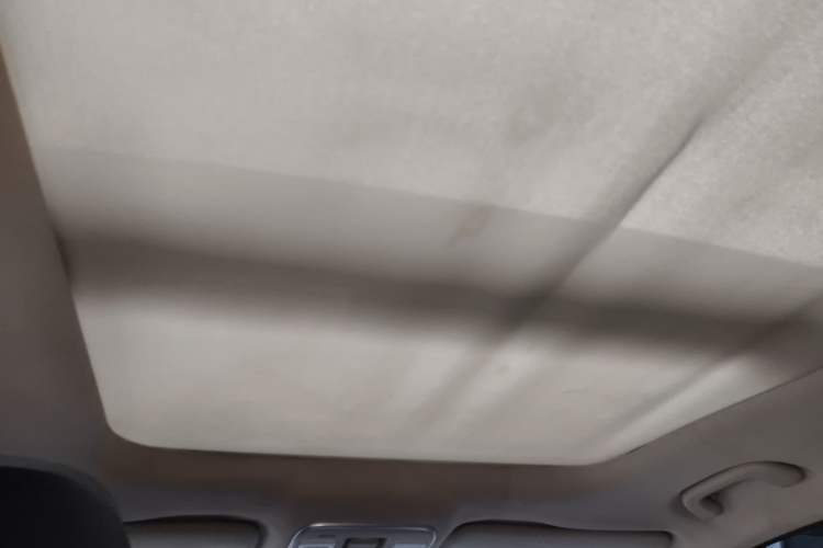 Used Geely Auto Emgrand X7 Sport 2018 1.8TD Automatic Two-Wheel Drive Smart Connect 4G Internet Edition