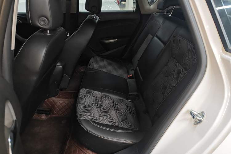 Used Buick GT 2014 XT 1.6L Automatic Fashion Edition