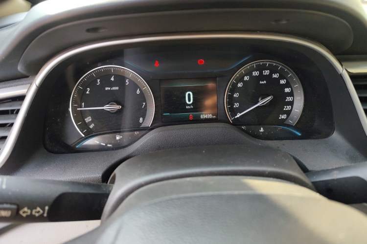 Used Buick GT 2018 15T Manual Elite Version China V Standard
