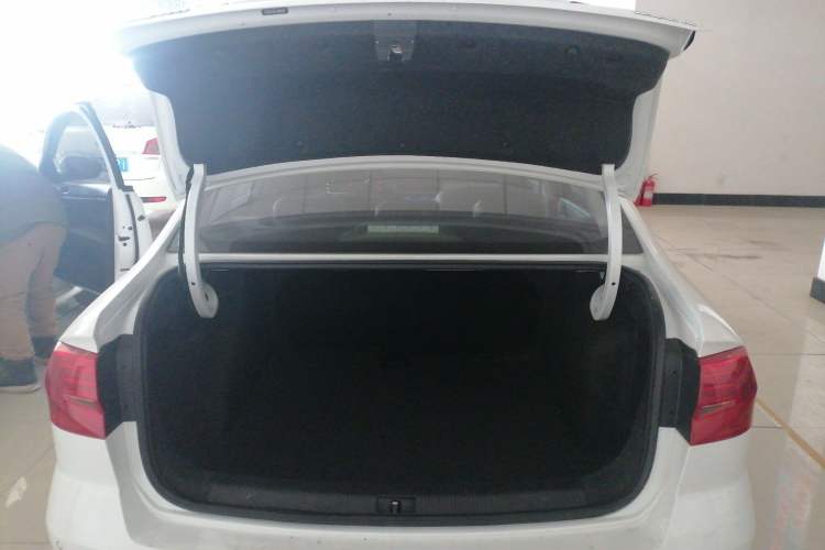 Used Volkswagen Bora 2019 Bora Legend 1.5L Manual Fashion Edition China VI Standard
