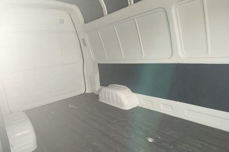 Used King Long Golden Way 2021 1.8L Joyway Van High Roof LJ4A18Q6
