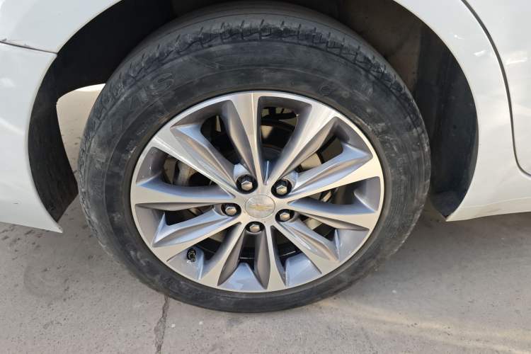 Used Chevrolet Monza 2022 320 Automatic Enjoyment Sunroof Version